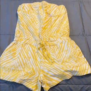 White and yellow zebra romper